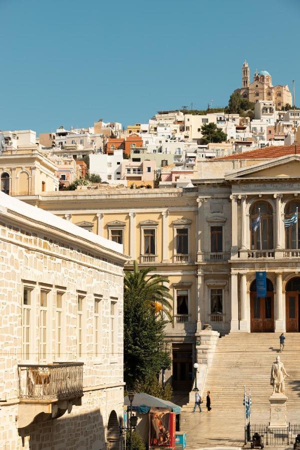 ארמופוליס Syros Soul Luxury Suites מראה חיצוני תמונה